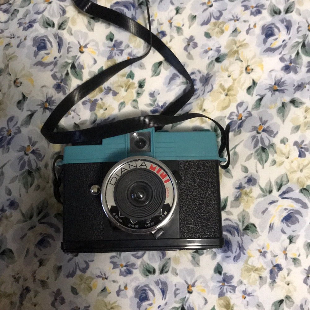 Lomography Diana Mini 35mm Film Camera